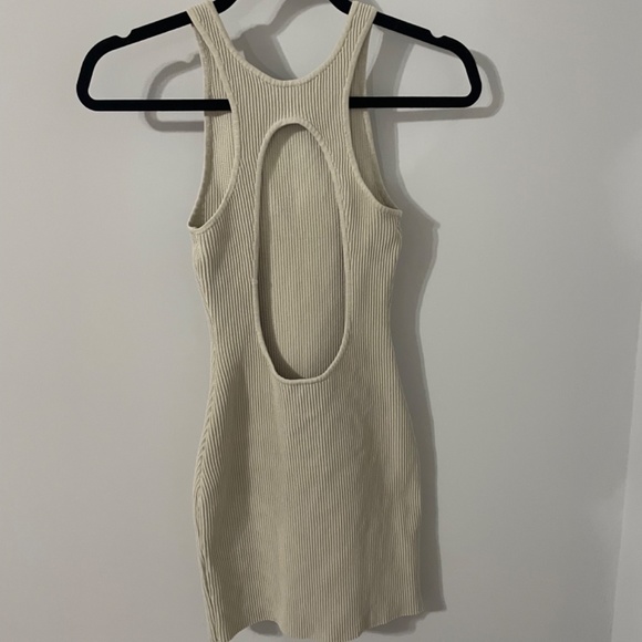 Aritzia Babaton Winslet Sculpt Knit Backless Mini Dress - Picture 2 of 2